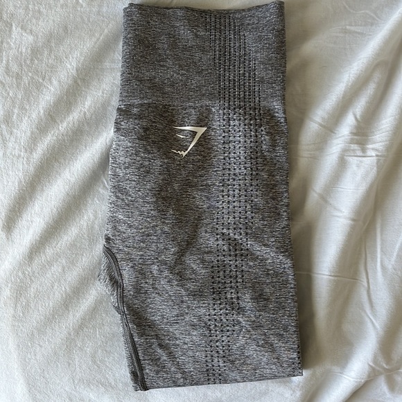 Gymshark VITAL SEAMLESS 2.0 LEGGINGS in Grey Marl - Picture 2 of 4